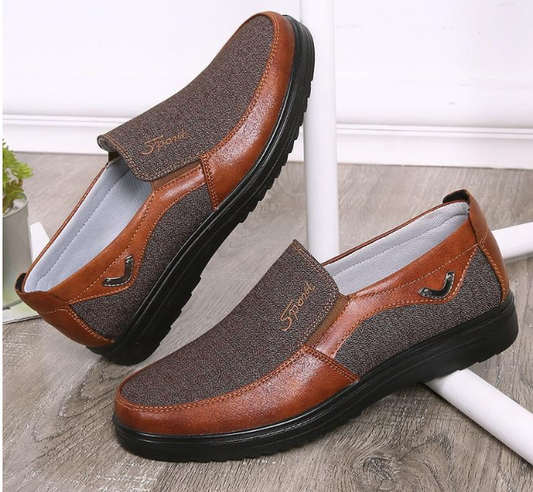Chaussures décontractées pour hommes à semelles souples et à semelles plates